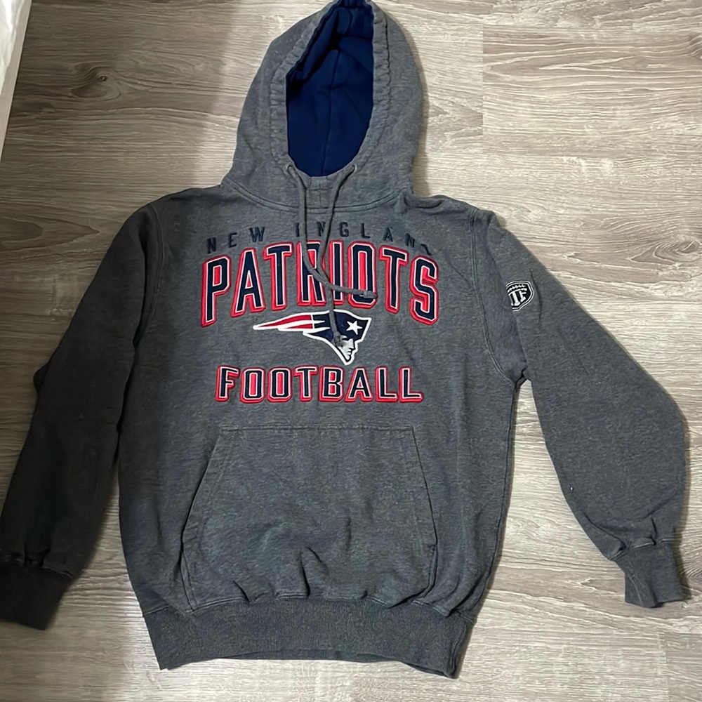 NFL New England Patriots gray hoodie size medium!